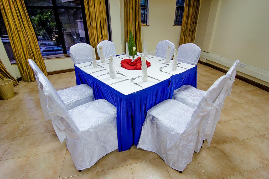 ניירובי Chak Guesthouse & Conference Center מראה חיצוני תמונה