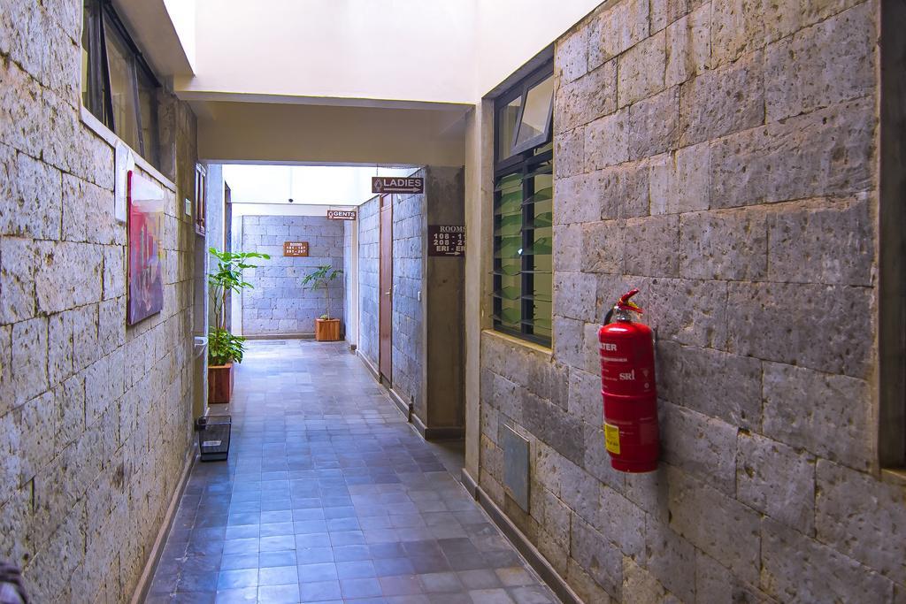 ניירובי Chak Guesthouse & Conference Center מראה חיצוני תמונה