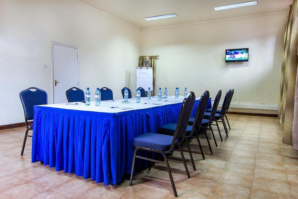 ניירובי Chak Guesthouse & Conference Center מראה חיצוני תמונה